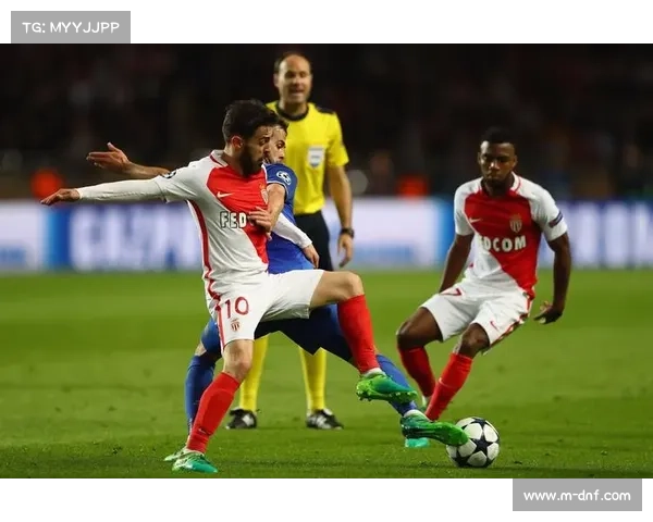 里昂中场莫顿停赛,托利索担纲组织核心 里昂中场莫顿停赛,托利索担纲组织核心